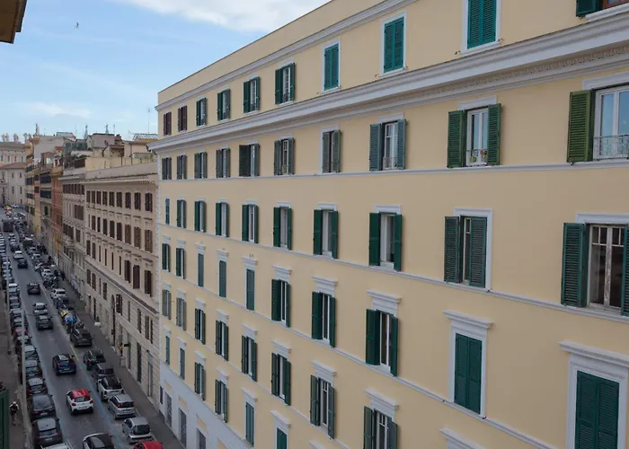 Colosseo Apartments And Rooms - Rome City Centre